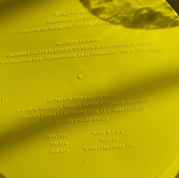 Pyrex Yellow Lid - Picture 3 of 5